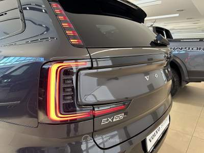 Volvo EX90 Twin Motor AWD Ultra Grigio usata Forlì
