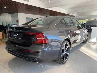 Volvo S60 B4 Geartronic Plus Dark - KM0 Grigio usata Forlì