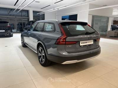 Volvo V90 Cross Country V90 Cross Country B5 (d) AWD automatico Core usata Forlì
