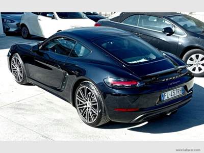Porsche 718 718 Cayman 2.0 300CV UNIPROPRIETARIO Nero usata Ascoli Satriano