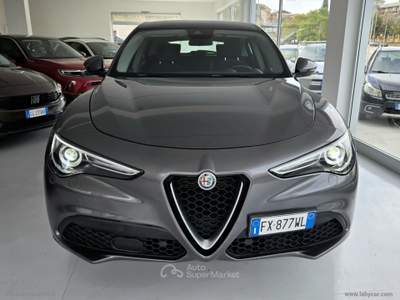 Alfa Romeo Stelvio Stelvio 2.2 T.diesel 160CV AT8 RWD Bus. Blu/Azzurro usata Ascoli Satriano