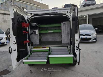 Fiat Doblò Doblò 1.6 MJT 105CV PC-TN Cargo Lam. SX OFFICINA MOBILE Bianco usata Ascoli Satriano