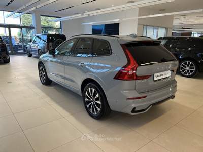 Volvo XC60 XC60 B5 AWD automatico Plus Dark Grigio usata Forlì