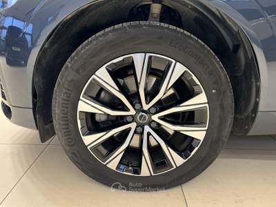 Volvo XC60 XC60 B4 (d) AWD automatico Plus Dark Blu/Azzurro usata Forlì