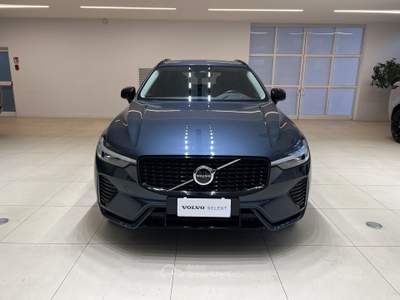 Volvo XC60 XC60 B4 (d) AWD automatico Plus Dark Blu/Azzurro usata Forlì