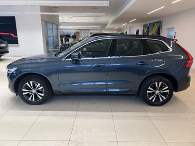 Volvo XC60 XC60 B4 (d) AWD Geartronic Business Blu/Azzurro usata Forlì