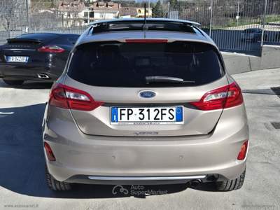 Ford Fiesta Fiesta 1.5 TDCi 5p. Vignale TETTO APRIBILE Grigio usata Ascoli Satriano