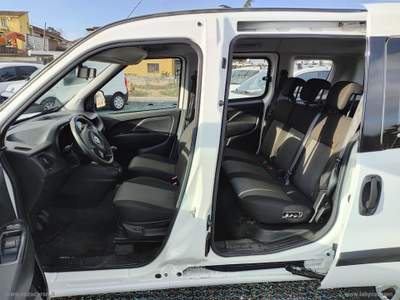 Fiat Doblò Doblò 1.3 MJT S&S PC Combi N1 Lounge 5 POSTI N1 Bianco usata Ascoli Satriano