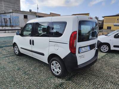 Fiat Doblò Doblò 1.3 MJT S&S PC Combi N1 Lounge 5 POSTI N1 Bianco usata Ascoli Satriano