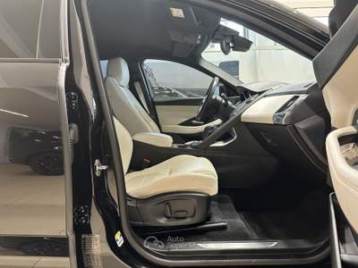Jaguar E-Pace 2.0D 150cv R-DYNAMIC S AUTO AWD Nero usata Forlì