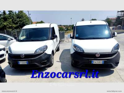 Fiat Doblò Doblò 1.6 MJT 105CV PC-TN Cargo Lam. SX 3 POSTI 2019 Bianco usata Ascoli Satriano