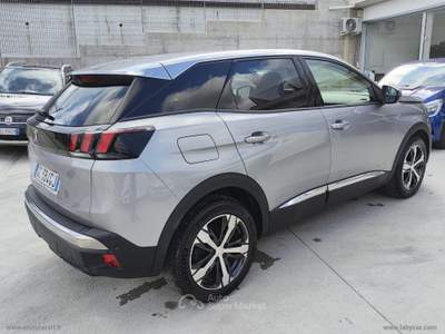 Peugeot 3008 3008 BlueHDi 130 S&S Allure 2020 UNIPROPRIETARIO Nero usata Ascoli Satriano