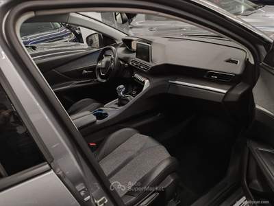 Peugeot 3008 3008 BlueHDi 130 S&S Allure 2020 UNIPROPRIETARIO Nero usata Ascoli Satriano