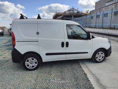 Fiat Doblò Doblò 1.6 MJT 105CV PC-TN Cargo Business 2020 UNIPROPRIETARIO Bianco usata Ascoli Satriano