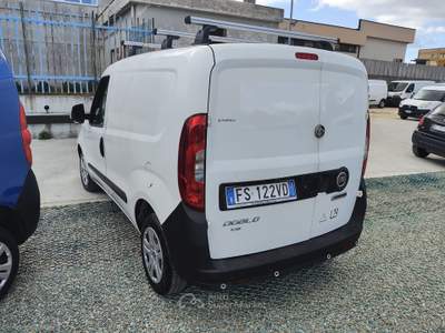 Fiat Doblò Doblò 1.6 MJT 105CV PC-TN Cargo Business 2020 UNIPROPRIETARIO Bianco usata Ascoli Satriano