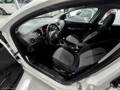 Fiat Bravo Bravo 1.6 MJT 120 CV Emotion TETTO APRIBILE Bianco usata Ascoli Satriano