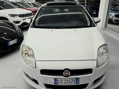 Fiat Bravo Bravo 1.6 MJT 120 CV Emotion TETTO APRIBILE Bianco usata Ascoli Satriano