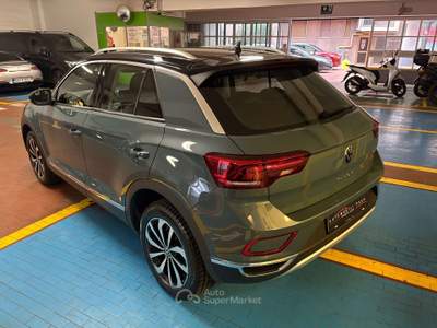 Volkswagen T-Roc T-Roc I 2022 1.0 tsi Style 110cv PREZZO REALE Grigio usata Milano