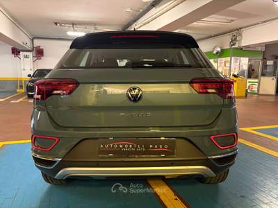 Volkswagen T-Roc T-Roc I 2022 1.0 tsi Style 110cv PREZZO REALE Grigio usata Milano