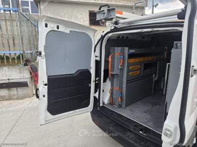 Fiat Doblò Doblò 1.4 Nat.Pow.PL-TN Cargo Maxi Loun. OFFICINA MOBILE Bianco usata Ascoli Satriano