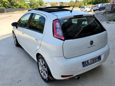 Fiat Punto Punto 1.3 MJT II S&S 95 CV 5p. Lounge TETTO APRIBILE Bianco usata Ascoli Satriano