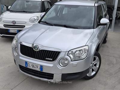 Skoda Yeti Yeti 1.6 TDI CR 105 CV Eleg. GreenLine Argento usata Ascoli Satriano