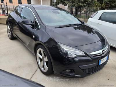 Opel Astra Astra GTC 2.0 CDTI 165 CV S&S 3p.Cosmo S UNIPROPRIETARIO Nero usata Ascoli Satriano