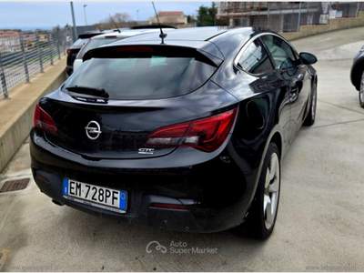 Opel Astra Astra GTC 2.0 CDTI 165 CV S&S 3p.Cosmo S UNIPROPRIETARIO Nero usata Ascoli Satriano