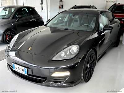 Porsche Panamera Panamera 3.0 Diesel Platinum Edition ALL BLACK Nero usata Ascoli Satriano