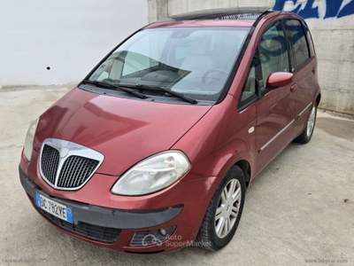 Lancia Musa Musa 1.3 MJT 16V 90 CV Oro DFN TETTO APRIBILE Lilla usata Ascoli Satriano