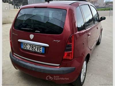 Lancia Musa Musa 1.3 MJT 16V 90 CV Oro DFN TETTO APRIBILE Lilla usata Ascoli Satriano