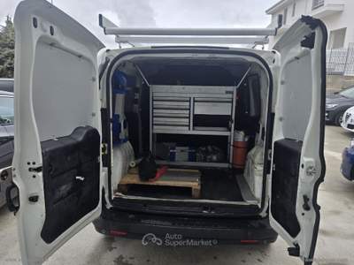 Fiat Doblò Doblò 1.6 MJT 105CV PC-TN Cargo Lam. 3 POSTI Bianco usata Ascoli Satriano