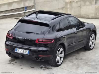 Porsche Macan Macan 3.0 S Diesel FULL LED,TETTO APRIBILE Nero usata Ascoli Satriano