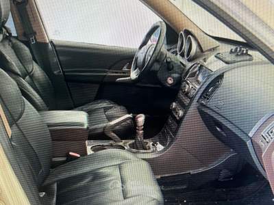 Mahindra XUV500 auto perfetta in tutto Bianco usata Latina