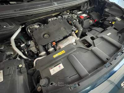 Peugeot 5008 Business EAT8 S/S auto Blu/Azzurro usata Gussago