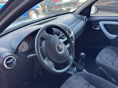Dacia Sandero auto senza un graffio Argento usata Latina