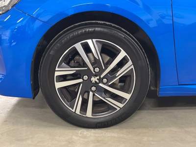 Peugeot 208 1.2 puretech 100cv allure pack Blu/Azzurro usata Verona