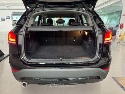 BMW X1 xDrive25e Adv. Plug-In 4x4 Nero usata Spresiano