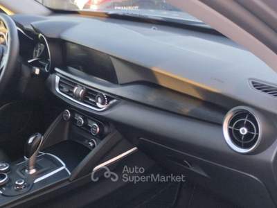 Alfa Romeo Stelvio 2.2 Turbodiesel 180 CV AT8 Q4 Grigio usata Eraclea