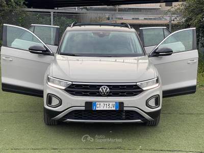 Volkswagen T-Roc 1.0 TSI Life Euro 6D Pack Bianco usata Fiumicino