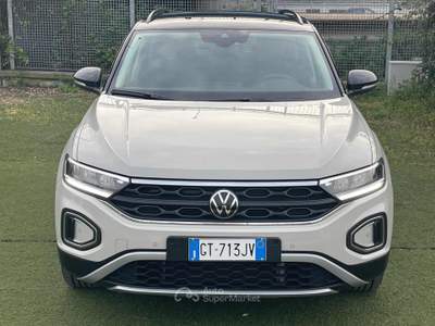 Volkswagen T-Roc 1.0 TSI Life Euro 6D Pack Bianco usata Fiumicino