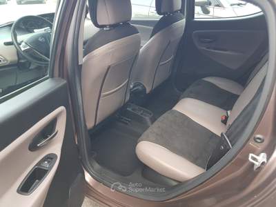 Lancia Ypsilon versione limitata ELLE Bronzo usata Treviglio