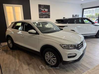Volkswagen T-Roc ottime condizioni interne ed esterne un anno di garanzia Arancione usata Pergine Valsugana
