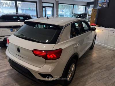 Volkswagen T-Roc ottime condizioni interne ed esterne un anno di garanzia Arancione usata Pergine Valsugana
