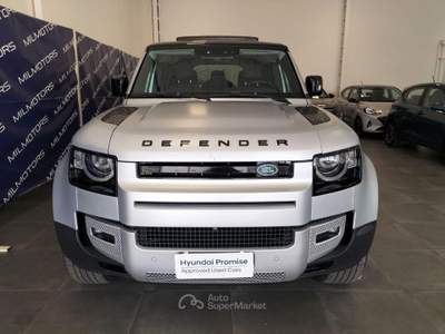 Land Rover Defender 110 2.0 SD4 240CV AWD Auto First Edition Argento usata Messina