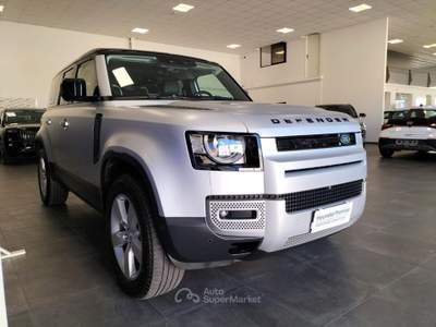 Land Rover Defender 110 2.0 SD4 240CV AWD Auto First Edition Argento usata Messina