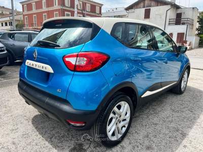 Renault Captur 1,5 DCI 90 CV EDC INTENS MY16 5P usata Giulianova