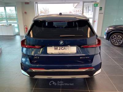 BMW X1 sDrive 18d xLine Blu/Azzurro usata Nola