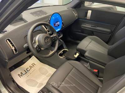 MINI Countryman D Favoured Countryman Grigio usata Nola