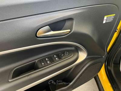 Jeep Avenger 1.2 t. e-hybr.mhev Summit fwd 110cv edct6 usata San Giorgio delle Pertiche